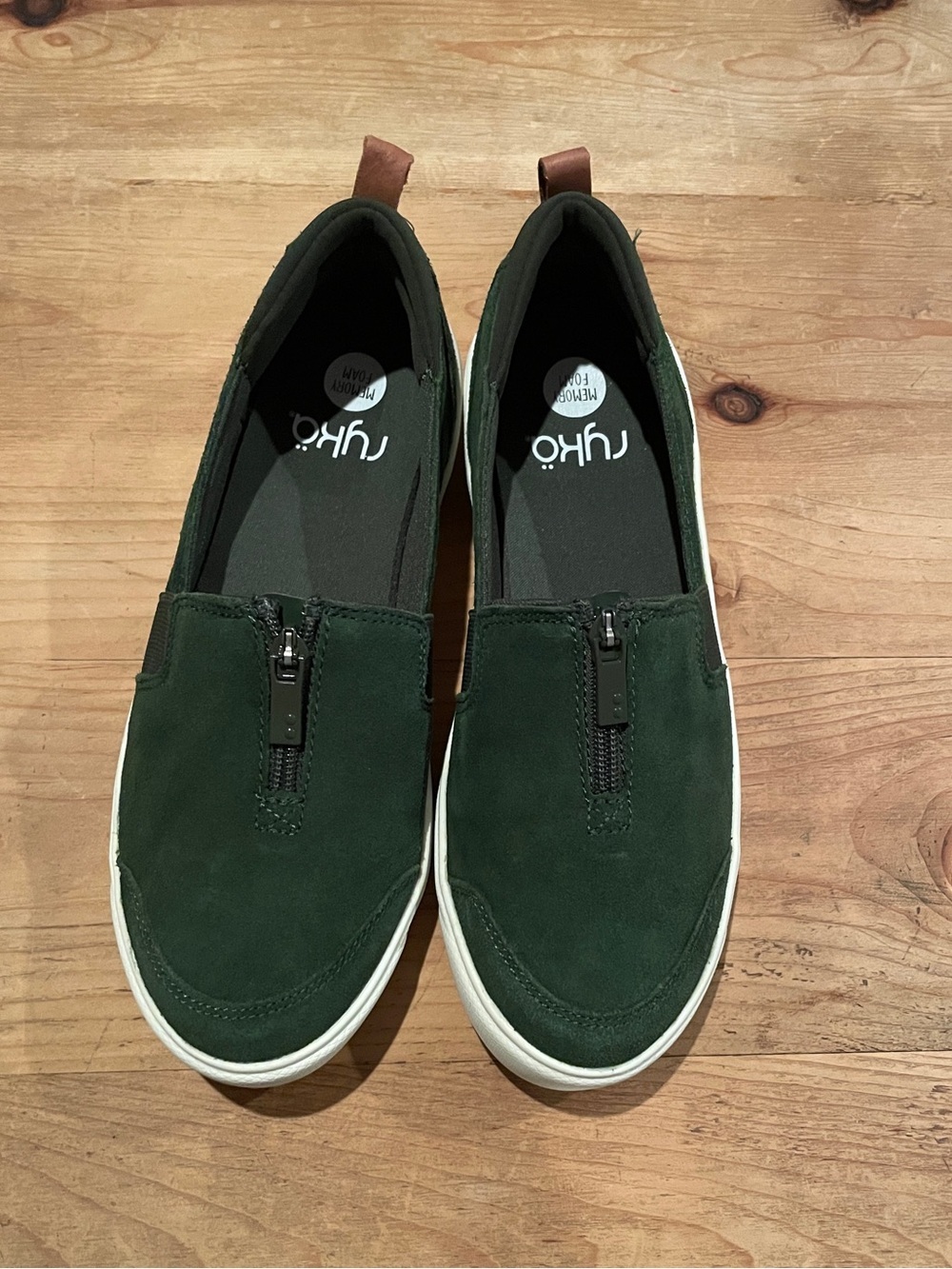 NWT Ryka Vivvi Hunter Green Memory Foam Slip on Loafer Preppy Business casual 8M